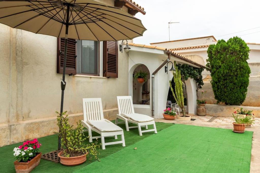Villa Silvana Mazara del Vallo Exteriör bild